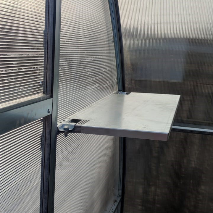 Навесная полочка в теплицу - Биония